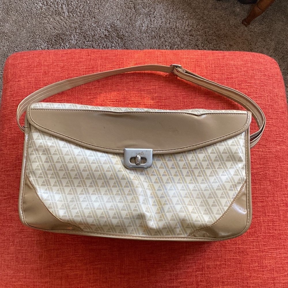 VTG 70’s Avon Calling Vinyl Logo Carry on Bag Travel